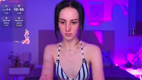 Molly online show from July 2026 09:45:02 PM