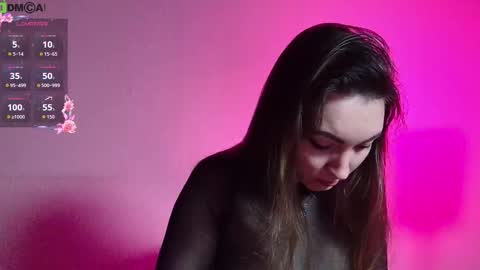 Tina online show from December 2025 05:41:01 PM