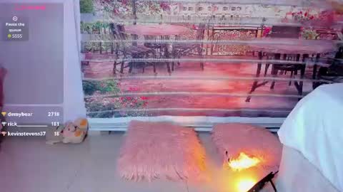 little__doll18 online show from July 2026 10:00:01 PM