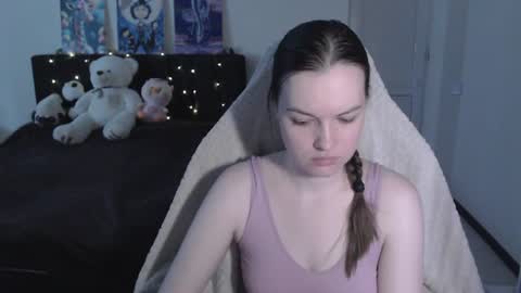 little__flowers online show from June 2026 08:49:02 AM