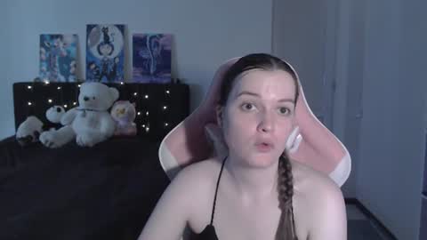 little__flowers online show from June 2026 09:12:02 AM