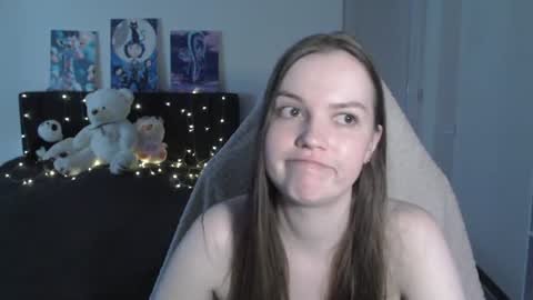 little__flowers online show from July 2026 09:27:02 AM