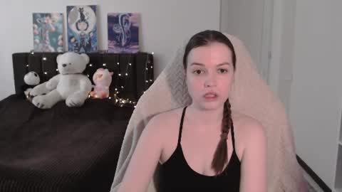 little__flowers online show from July 2026 07:33:01 AM