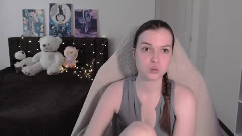little__flowers online show from July 2026 07:59:01 AM