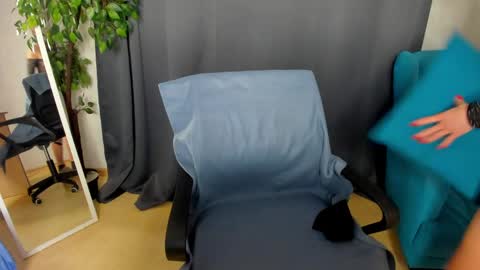 Isabel online show from May 2026 07:59:02 AM