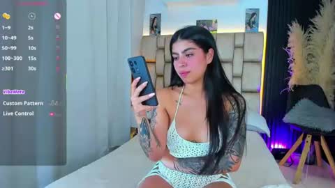 Sophie ---- connected from 1400 to 2100 Colombia time online show from July 2026 08:11:01 PM