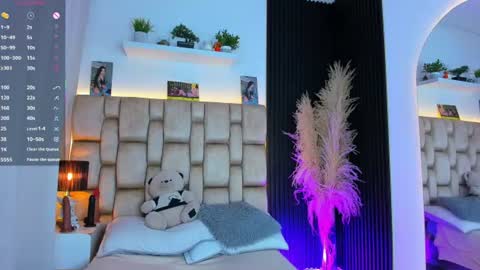 Sophie ---- connected from 1400 to 2100 Colombia time online show from July 2026 07:43:02 PM