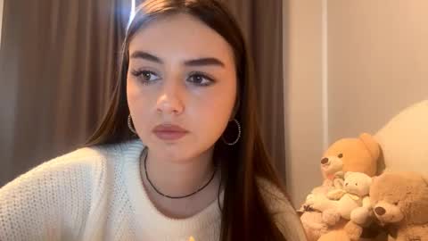 Snapshot of little_anioneta chatting on October 2025 03:07:01 AM Catherine online show from October 2025 03:07:01 AM