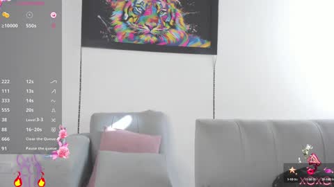 Independent model carolina online show from December 2024 08:37:01 PM