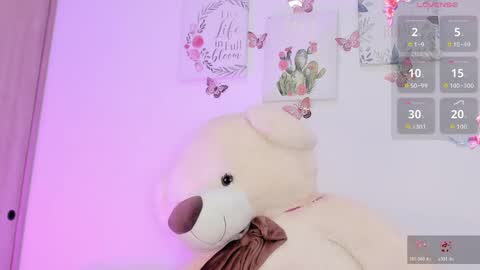 Snapshot of little_channel_ chatting on June 2026 11:32:01 AM online show from June 2026 11:32:01 AM