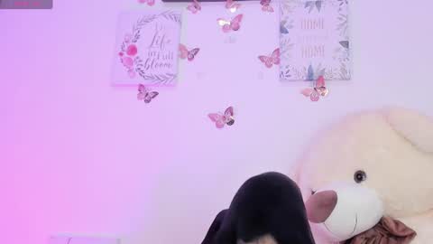 Snapshot of little_channel_ chatting on August 2026 11:15:02 AM online show from August 2026 11:15:02 AM