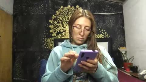 Snapshot of little_devil_diablita90 chatting on February 2026 12:59:01 AM Diablita online show from February 2026 12:59:01 AM