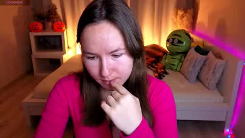 Alexandra online show from November 2025 02:55:02 AM