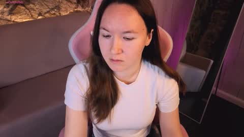 Snapshot of little_doll_meow chatting on February 2026 01:48:02 AM Alexandra online show from February 2026 01:48:02 AM