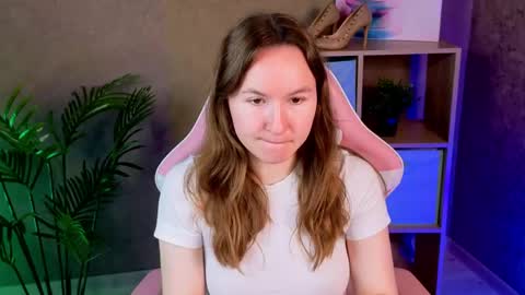Alexandra online show from May 2026 02:08:02 AM