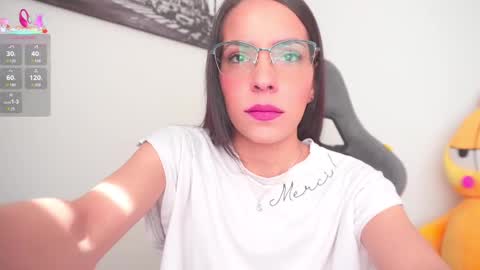 Help me reach 100 likes online show from September 2025 07:14:01 PM