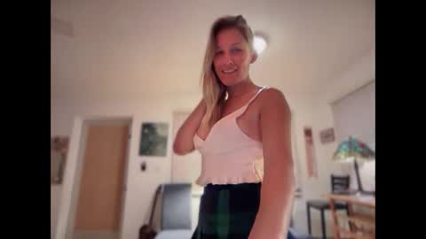 little lies online show from November 2025 02:13:01 AM