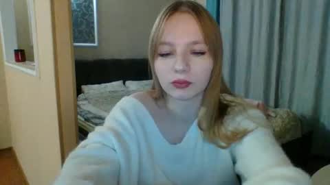 Snapshot of little_mariaa chatting on February 2026 04:32:01 PM Maria online show from February 2026 04:32:01 PM