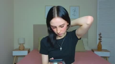 Snapshot of little_mollee chatting on September 2025 08:31:01 PM little_mollee online show from September 2025 08:31:01 PM