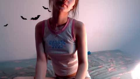 Alice.. online show from October 2025 10:21:01 PM