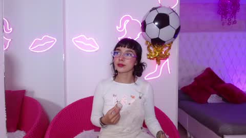 Paulette online show from July 2026 04:36:01 AM