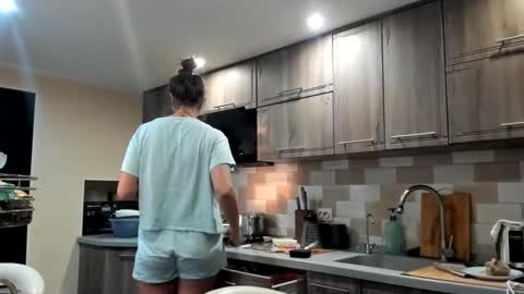 my Instagram  online show from October 2025 01:29:01 PM