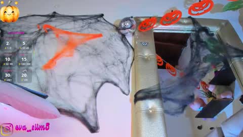 Eva online show from October 2025 07:58:02 PM