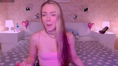 little_rockk online show from June 2026 10:53:02 AM