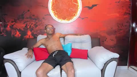 little_show_sexy online show from March 2026 05:33:01 AM