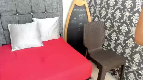 Snapshot of little_sugar19 chatting on October 2025 12:28:01 PM alex online show from October 2025 12:28:01 PM