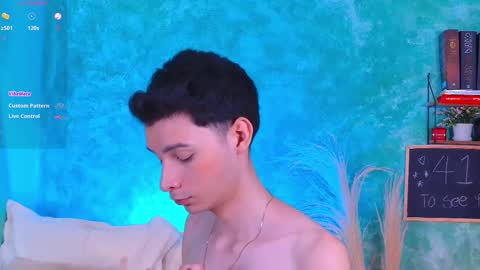 Juan Ferrer online show from September 2025 02:33:01 AM