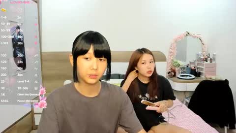 Yena and Gabby online show from June 2026 10:07:02 AM