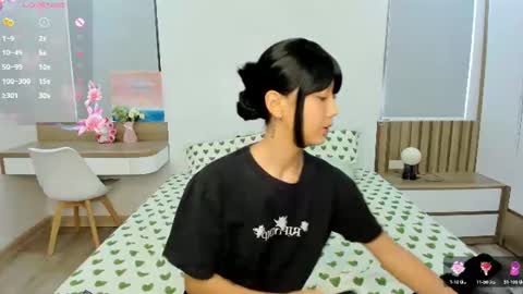 Yena and Gabby online show from July 2026 04:39:02 AM