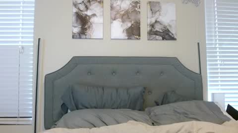 Snapshot of littlebearae chatting on February 2025 12:22:02 AM Bea Rae online show from February 2025 12:22:02 AM