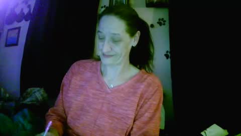 Snapshot of littlebigsquirt7945 chatting on January 2026 01:31:02 AM Sady Jayne online show from January 2026 01:31:02 AM