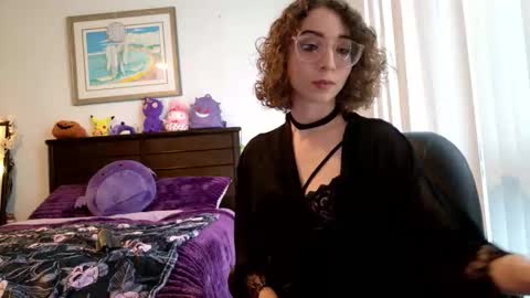 littledeathtrap online show from November 2025 09:41:02 PM