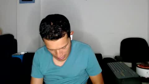 Manu online show from February 2025 03:36:02 AM