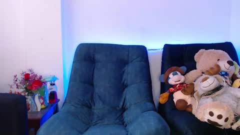 Manu online show from March 2026 08:12:01 PM