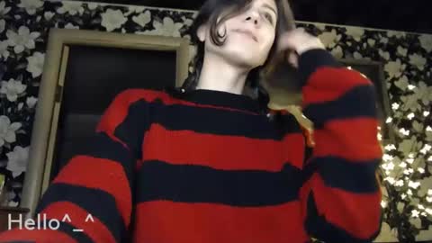 littlehappines online show from December 2024 09:40:02 PM