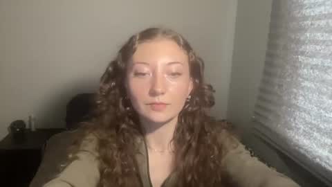 littlejuliette777 online show from August 2026 08:33:01 PM