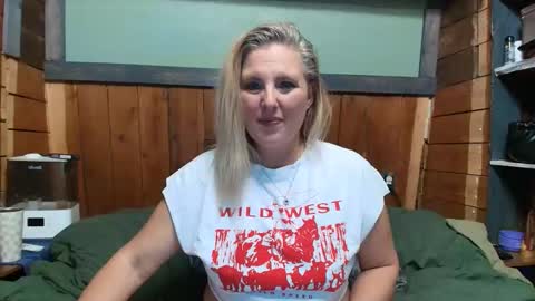 lisanixs online show from April 2026 01:43:01 AM