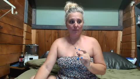 lisanixs online show from June 2026 02:14:02 AM
