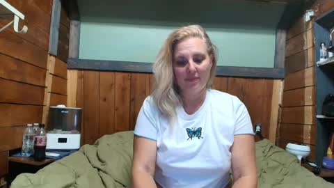 lisanixs online show from June 2026 02:25:01 AM