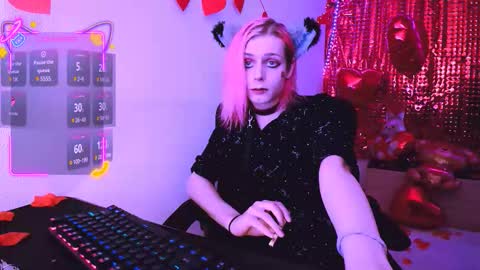 Felix online show from February 2026 07:20:01 PM