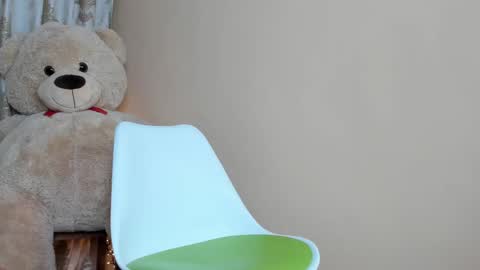 Snapshot of littlepinky77 chatting on February 2025 09:30:02 AM Pinky online show from February 2025 09:30:02 AM