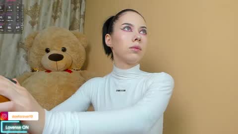 Snapshot of littlepinky77 chatting on March 2026 09:53:02 AM Pinky online show from March 2026 09:53:02 AM