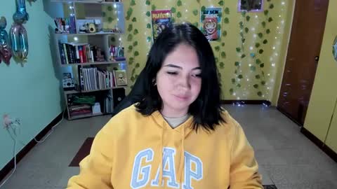 Mia  Wednesday to Sunday 730 am to 1030 am Colombian Hour D online show from January 2025 01:23:02 AM