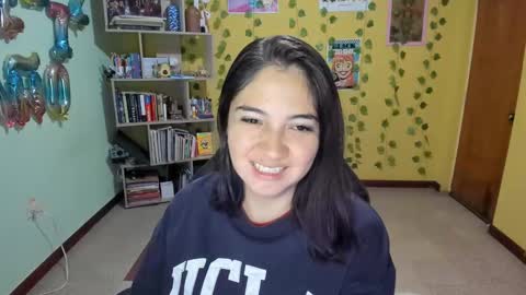 Mia  Wednesday to Sunday 730 am to 1030 am Colombian Hour D online show from March 2025 11:31:01 PM