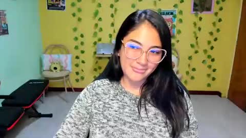 Mia  Wednesday to Sunday 730 am to 1030 am Colombian Hour D online show from July 2026 02:18:01 AM