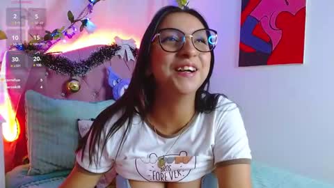 Snapshot of littlerouse_ chatting on December 2024 02:02:02 AM Ruby Rouse online show from December 2024 02:02:02 AM